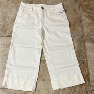NWT!  Maurices Ivory Cropped Pants